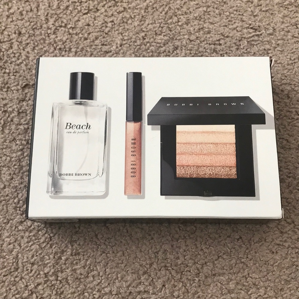 Bobbi brown perfume lip and cheek set